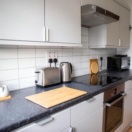 Guestready - Homely Leeds City Apartment Sleep 4 Meanwood Exterior foto