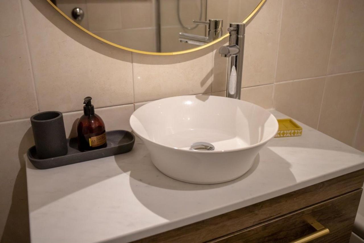 Guestready - Homely Leeds City Apartment Sleep 4 Meanwood Exterior foto