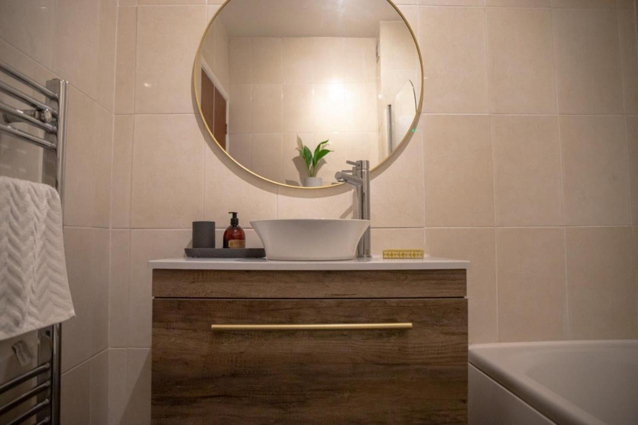 Guestready - Homely Leeds City Apartment Sleep 4 Meanwood Exterior foto