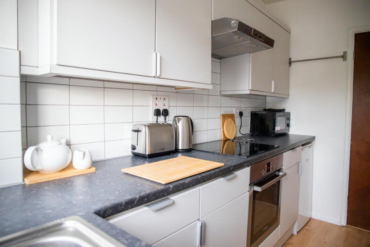 Guestready - Homely Leeds City Apartment Sleep 4 Meanwood Exterior foto